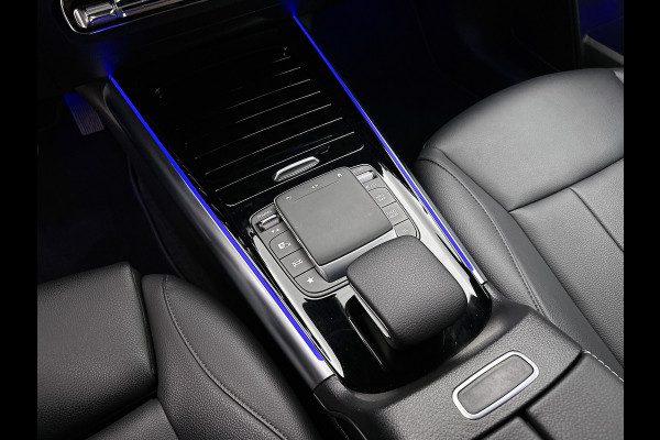 Mercedes-Benz EQA 250 Luxury Line 67 kWh Lichtmetalen velgen | Navigatie | Wide screen | Keyles Go | parking support met camera achter | Inclusief 48 maanden MB Certified garantie voor Europa.