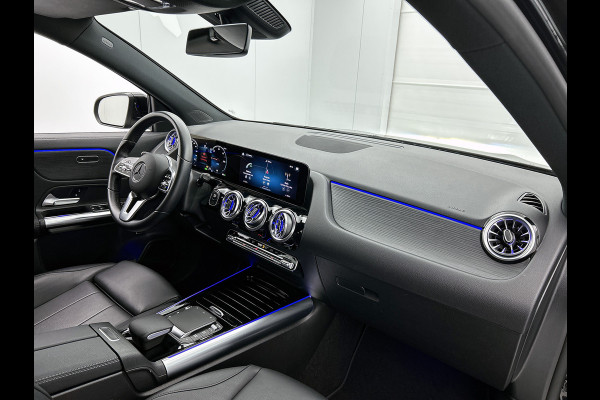 Mercedes-Benz EQA 250 Luxury Line 67 kWh Lichtmetalen velgen | Navigatie | Wide screen | Keyles Go | parking support met camera achter | Inclusief 48 maanden MB Certified garantie voor Europa.