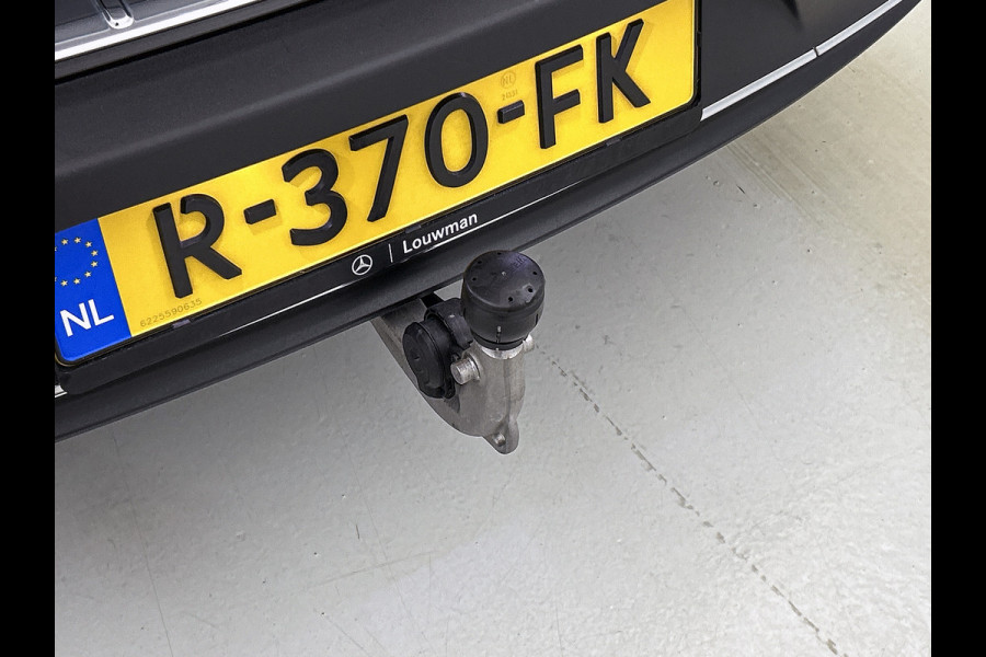 Mercedes-Benz EQA 250 Luxury Line 67 kWh Lichtmetalen velgen | Navigatie | Wide screen | Keyles Go | parking support met camera achter | Inclusief 48 maanden MB Certified garantie voor Europa.