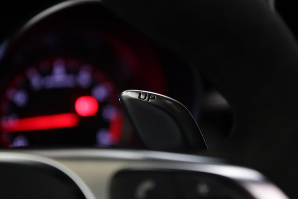 Mercedes-Benz C-Klasse AMG 63 S PANO/360CAMERA/MEMORYSTOELEN/BOMVOL