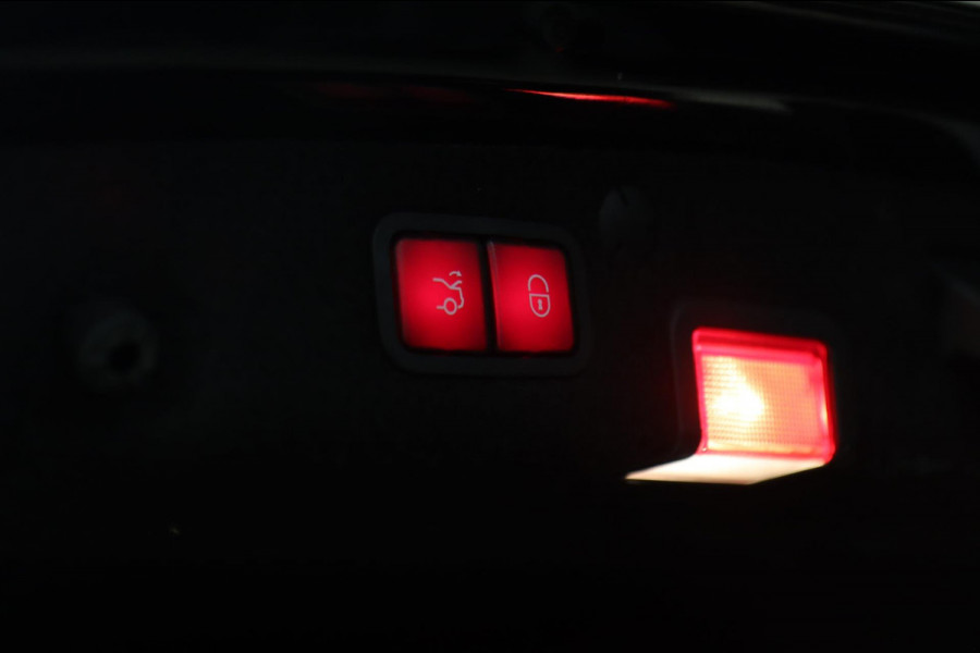 Mercedes-Benz C-Klasse AMG 63 S PANO/360CAMERA/MEMORYSTOELEN/BOMVOL