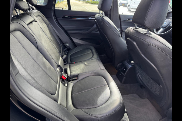 BMW X1 XDrive25i High Executive HUD Panorama Memory M Pakket
