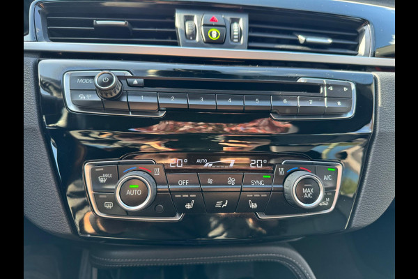BMW X1 XDrive25i High Executive HUD Panorama Memory M Pakket