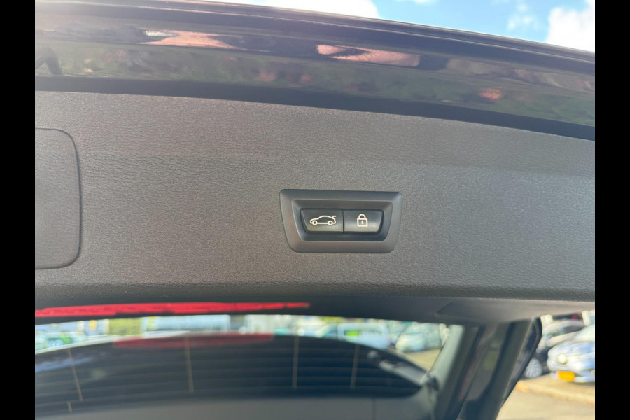 BMW X1 XDrive25i High Executive HUD Panorama Memory M Pakket