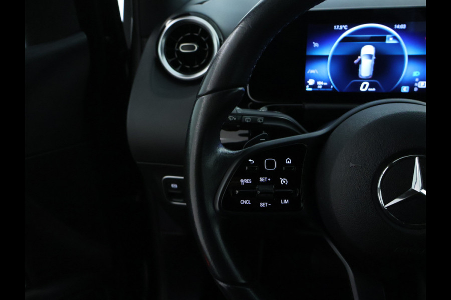 Mercedes-Benz B-Klasse 180 Advantage Achteruitrijcamera | Ledkoplampen | EASY PACK achterklep | Navigatiesysteem met harde schijf. Inclusief 24 maanden MB Certified garantie voor Europa.