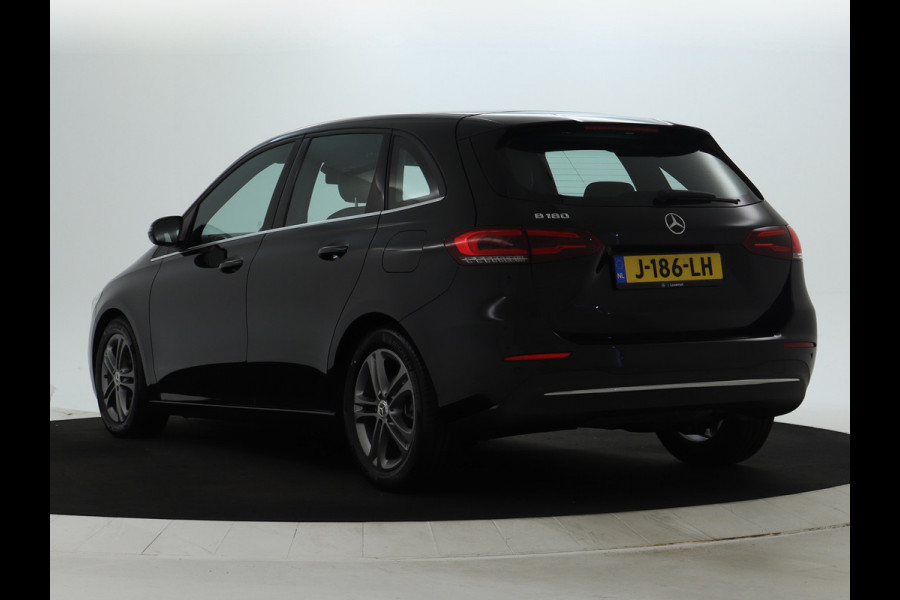 Mercedes-Benz B-Klasse 180 Advantage Achteruitrijcamera | Ledkoplampen | EASY PACK achterklep | Navigatiesysteem met harde schijf. Inclusief 24 maanden MB Certified garantie voor Europa.