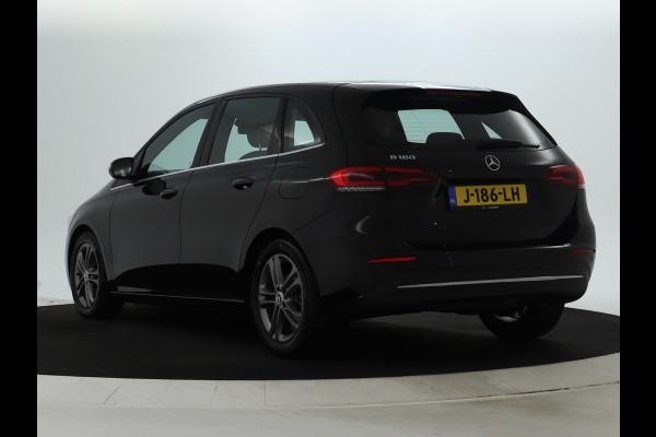 Mercedes-Benz B-Klasse 180 Advantage Achteruitrijcamera | Ledkoplampen | EASY PACK achterklep | Navigatiesysteem met harde schijf. Inclusief 24 maanden MB Certified garantie voor Europa.