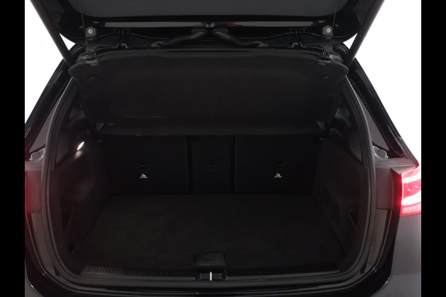 Mercedes-Benz B-Klasse 180 Advantage Achteruitrijcamera | Ledkoplampen | EASY PACK achterklep | Navigatiesysteem met harde schijf. Inclusief 24 maanden MB Certified garantie voor Europa.