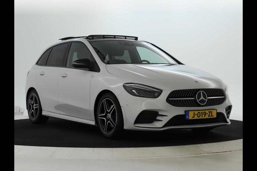 Mercedes-Benz B-Klasse 200 Business Solution AMG AMG Line | Night Pakket | Panorama Schuif-Kanteldak | Memory voorstoelen | Sfeerverlichting. Inclusief 24 maanden MB Certified garantie voor Europa.