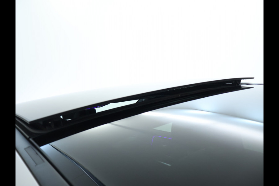 Mercedes-Benz B-Klasse 200 Business Solution AMG AMG Line | Night Pakket | Panorama Schuif-Kanteldak | Memory voorstoelen | Sfeerverlichting. Inclusief 24 maanden MB Certified garantie voor Europa.