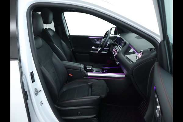 Mercedes-Benz B-Klasse 200 Business Solution AMG AMG Line | Night Pakket | Panorama Schuif-Kanteldak | Memory voorstoelen | Sfeerverlichting. Inclusief 24 maanden MB Certified garantie voor Europa.
