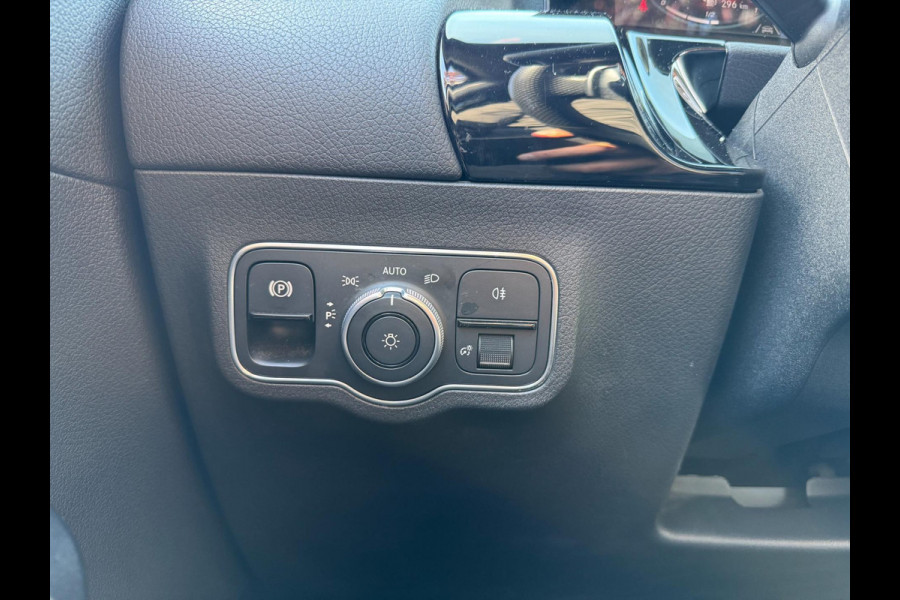 Mercedes-Benz B-Klasse 250 e AMG Panorama Leder Camera Navi