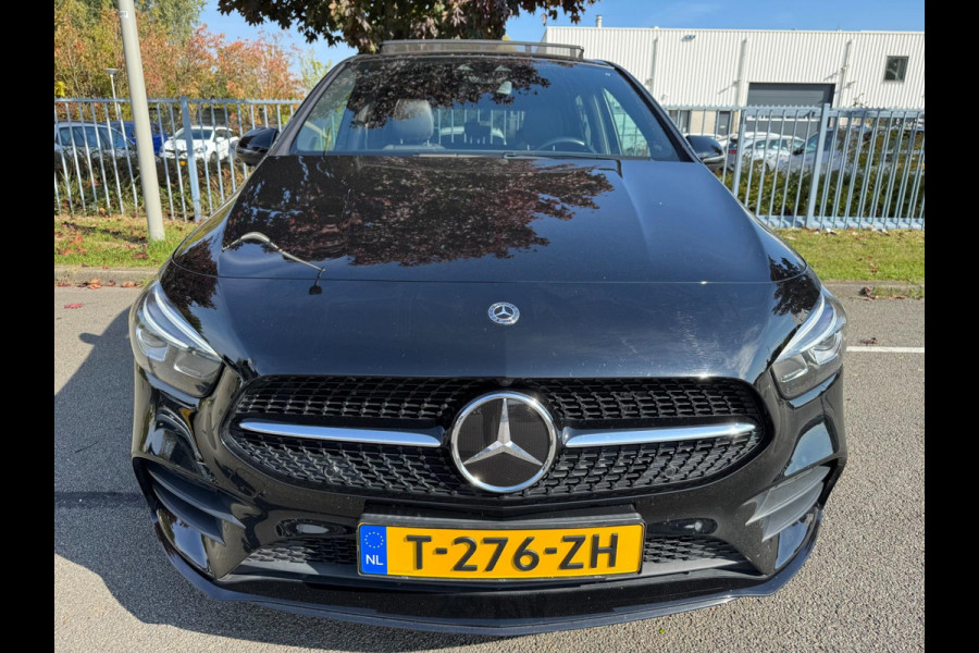 Mercedes-Benz B-Klasse 250 e AMG Panorama Leder Camera Navi