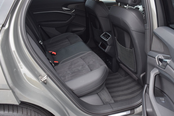Audi Q8 e-tron 55 quattro 408pk 115kWh | Pano | Camera | Luchtvering | 22"