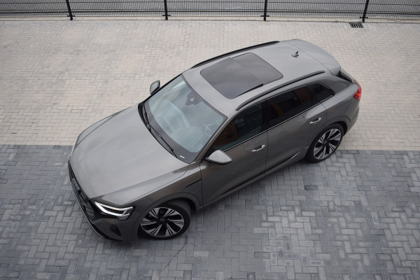 Audi Q8 e-tron 55 quattro 408pk 115kWh | Pano | Camera | Luchtvering | 22"