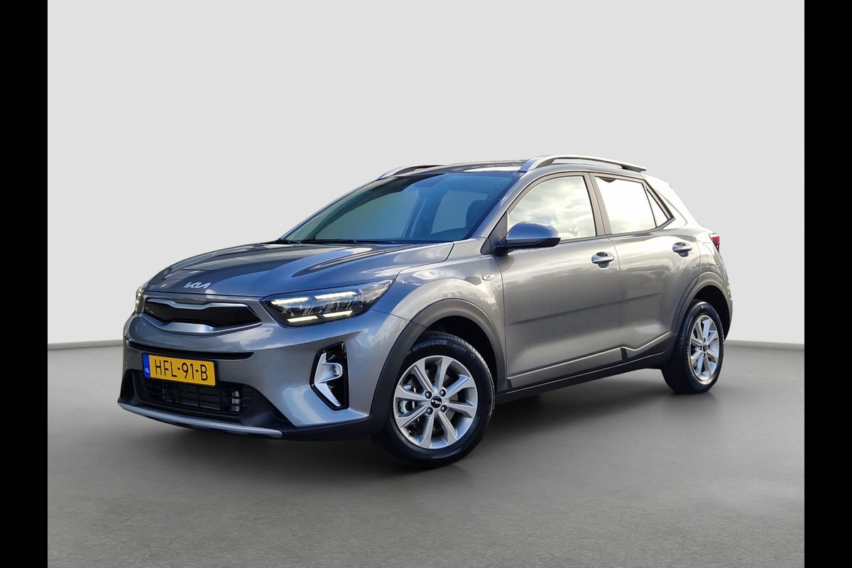 Kia Stonic 1.0 T-GDi MHEV DynamicLine | LED | Climate | Camera | Navi | Cruise | Kia Stonic 1.0 T-GDi MHEV DynamicLine | LED | Climate | Camera | Navi | Cruise |
