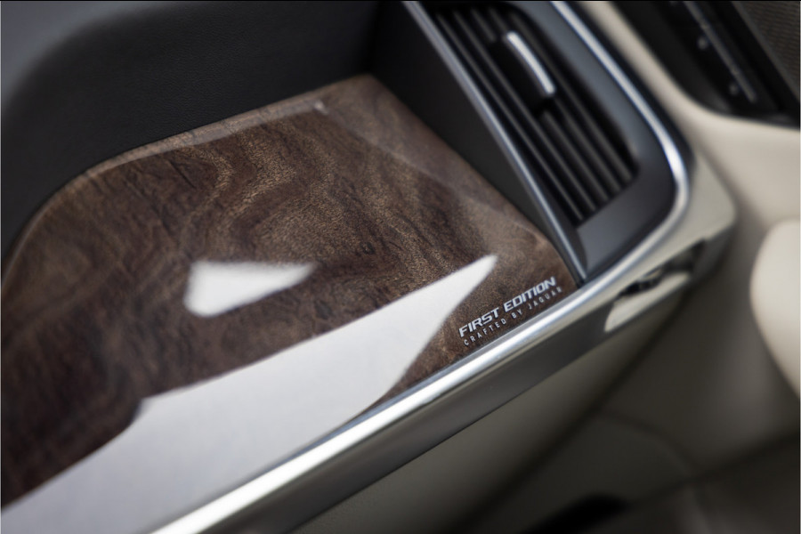 Jaguar I-PACE EV400 First Edition Performance stoel -Accupakket nieuw!-