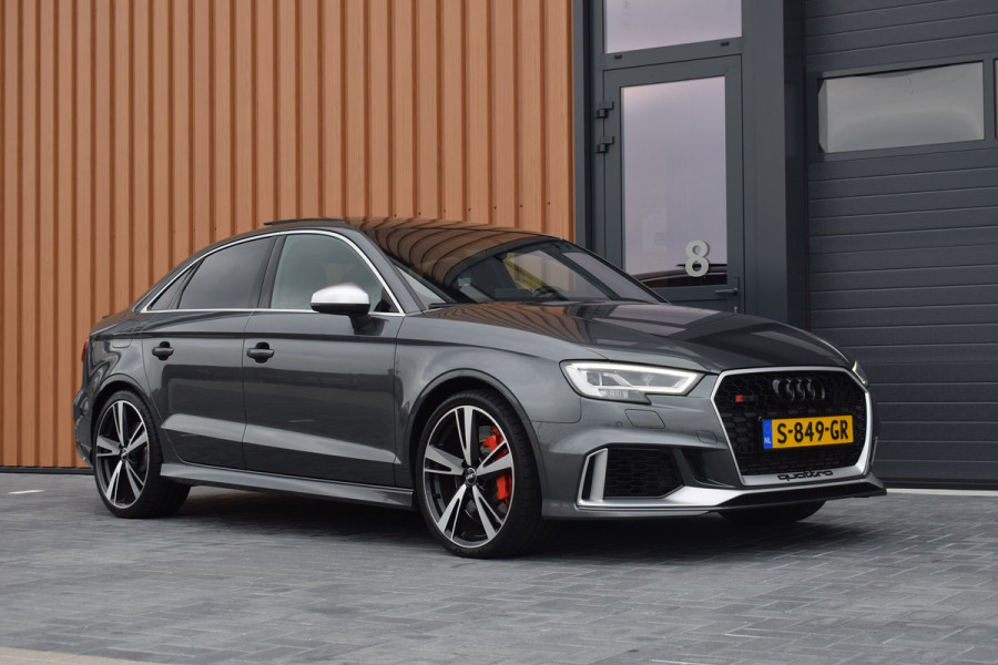 Audi RS3 Limousine 2.5 TFSI 400pk Quattro Pano | Magnetic ride | B&O