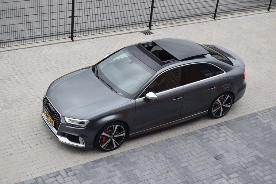 Audi RS3 Limousine 2.5 TFSI 400pk Quattro Pano | Magnetic ride | B&O