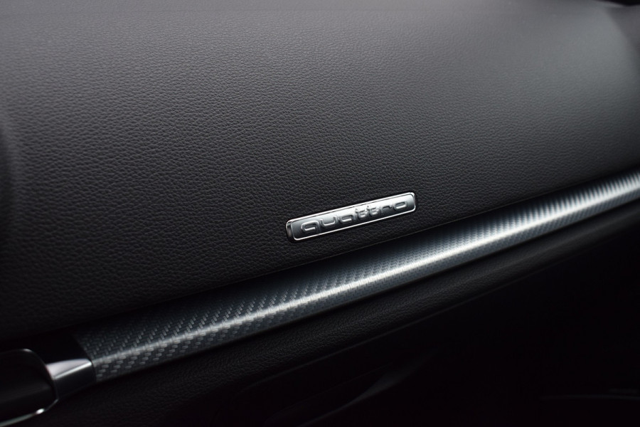 Audi RS3 Limousine 2.5 TFSI 400pk Quattro Pano | Magnetic ride | B&O
