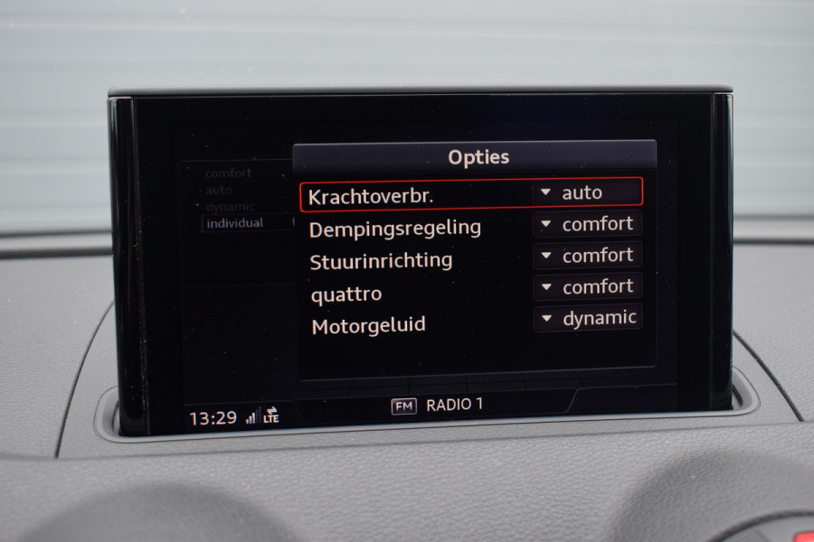 Audi RS3 Limousine 2.5 TFSI 400pk Quattro Pano | Magnetic ride | B&O