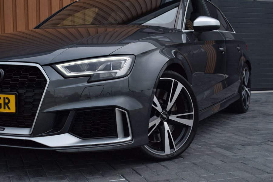 Audi RS3 Limousine 2.5 TFSI 400pk Quattro Pano | Magnetic ride | B&O