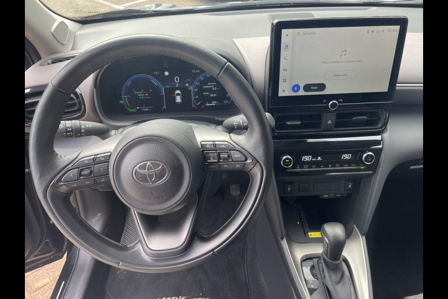 Toyota Yaris Cross 1.5 Hybrid 130 Executive | Stuur- & Stoelverwarming | Dodehoek detectie | Parkeersensoren | Navigatie