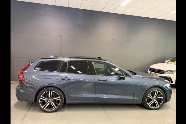 Volvo V60 2.0 T8 Twin Engine AWD R-Design PANO/DAB/H-KARDON/M-STOELEN/LEDER///