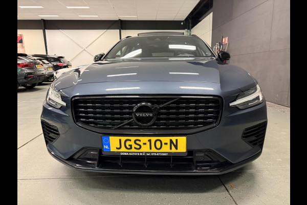 Volvo V60 2.0 T8 Twin Engine AWD R-Design PANO/DAB/H-KARDON/M-STOELEN/LEDER///