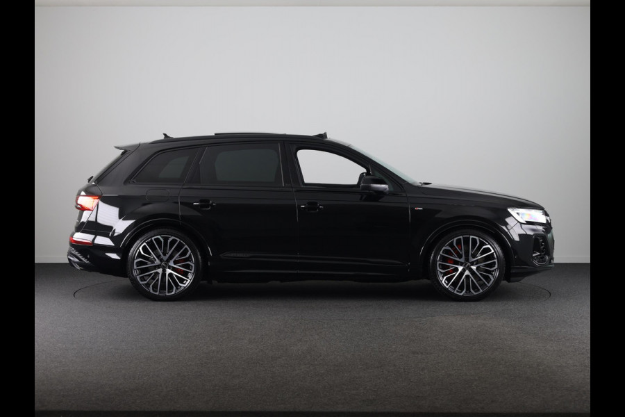Audi Q7 60 TFSI e quattro Pro Line S Competition 490pk | Panoramdak | B&O Premium Soundsystem | ELektrisch verstl stoelen met geheugen | HD Matrix | Servo sluiting | Trekhaak