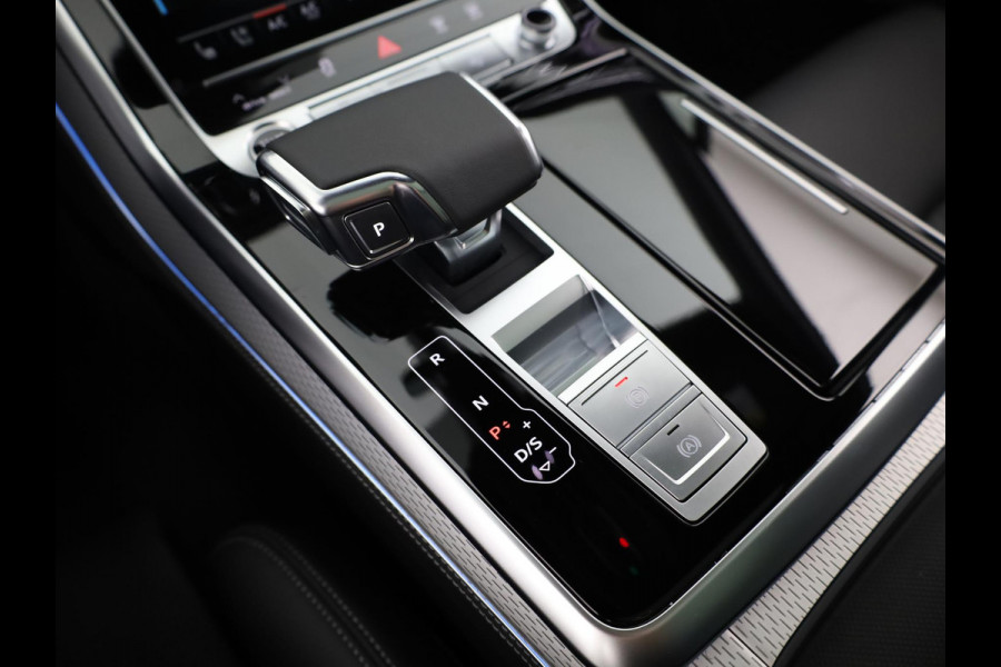 Audi Q7 60 TFSI e quattro Pro Line S Competition 490pk | Panoramdak | B&O Premium Soundsystem | ELektrisch verstl stoelen met geheugen | HD Matrix | Servo sluiting | Trekhaak