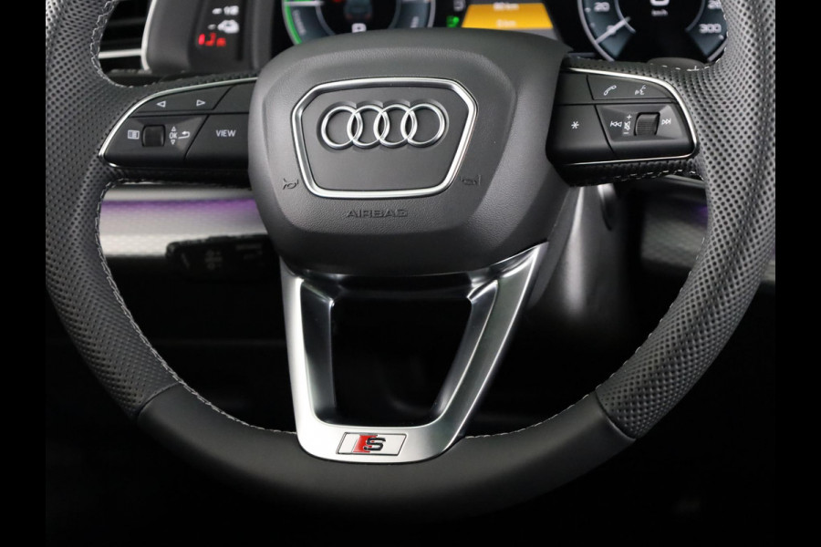 Audi Q7 60 TFSI e quattro Pro Line S Competition 490pk | Panoramdak | B&O Premium Soundsystem | ELektrisch verstl stoelen met geheugen | HD Matrix | Servo sluiting | Trekhaak