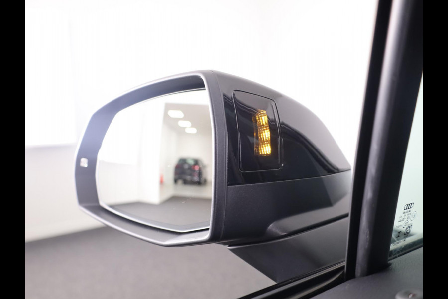 Audi Q7 60 TFSI e quattro Pro Line S Competition 490pk | Panoramdak | B&O Premium Soundsystem | ELektrisch verstl stoelen met geheugen | HD Matrix | Servo sluiting | Trekhaak