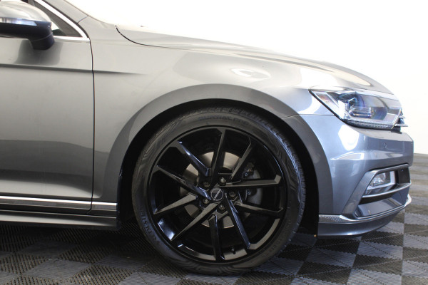 Volkswagen Passat Variant 1.4 TSI Highline Business R |R-Line|ACC|Navi|