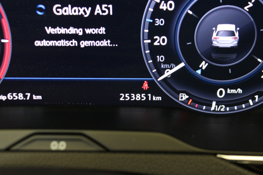 Volkswagen Passat Variant 1.4 TSI Highline Business R |R-Line|ACC|Navi|