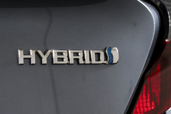 Toyota C-HR 1.8 Hybrid Active - Automaat | Adapt. Cruise | Camera | App. Connect | ECC | DAB | LM 17" | Trekhaak |
