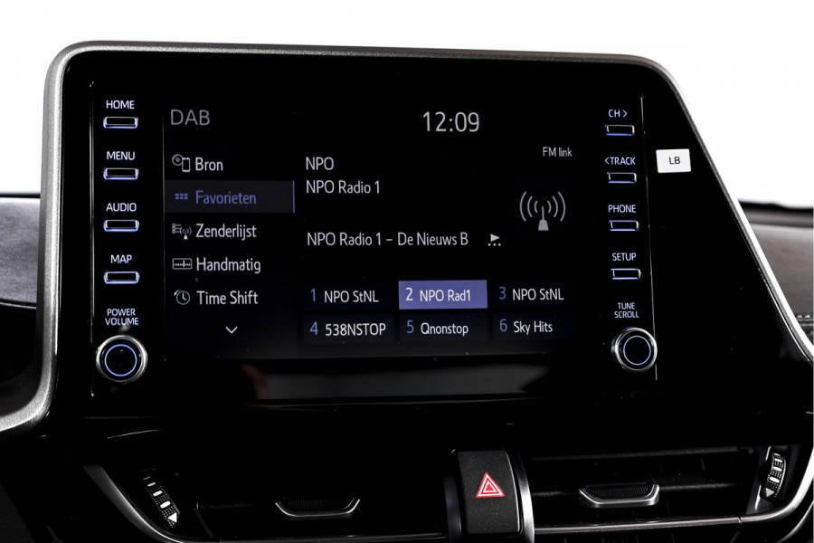 Toyota C-HR 1.8 Hybrid Active - Automaat | Adapt. Cruise | Camera | App. Connect | ECC | DAB | LM 17" | Trekhaak |