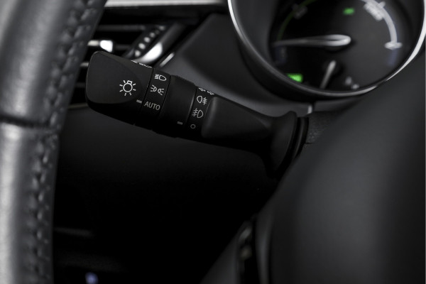 Toyota C-HR 1.8 Hybrid Active - Automaat | Adapt. Cruise | Camera | App. Connect | ECC | DAB | LM 17" | Trekhaak |