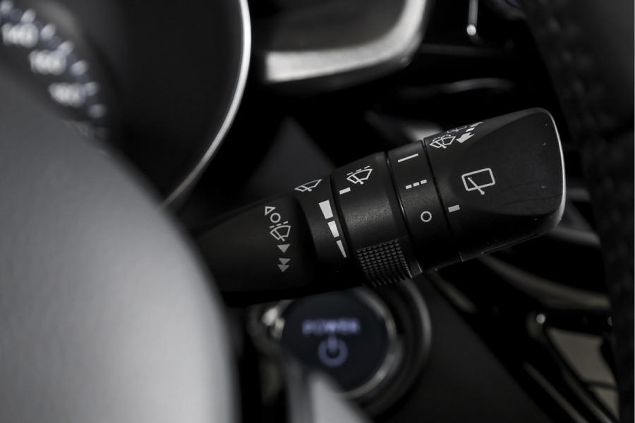 Toyota C-HR 1.8 Hybrid Active - Automaat | Adapt. Cruise | Camera | App. Connect | ECC | DAB | LM 17" | Trekhaak |