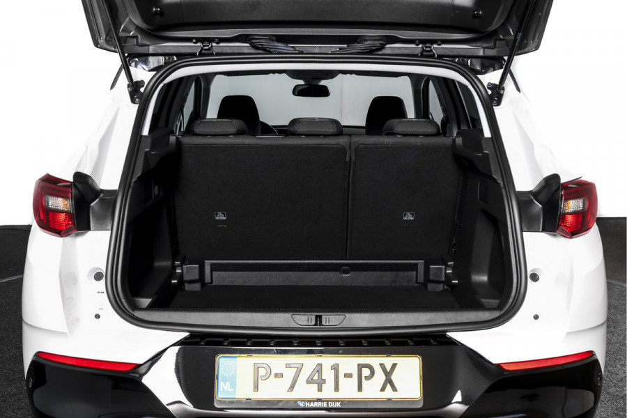 Opel Grandland 1.2 Turbo 130 PK GS Line | Dig. Cockpit | Cruise | PDC | Camera | NAV + App. Connect | ECC | DAB | LM 18" | Trekhaak |
