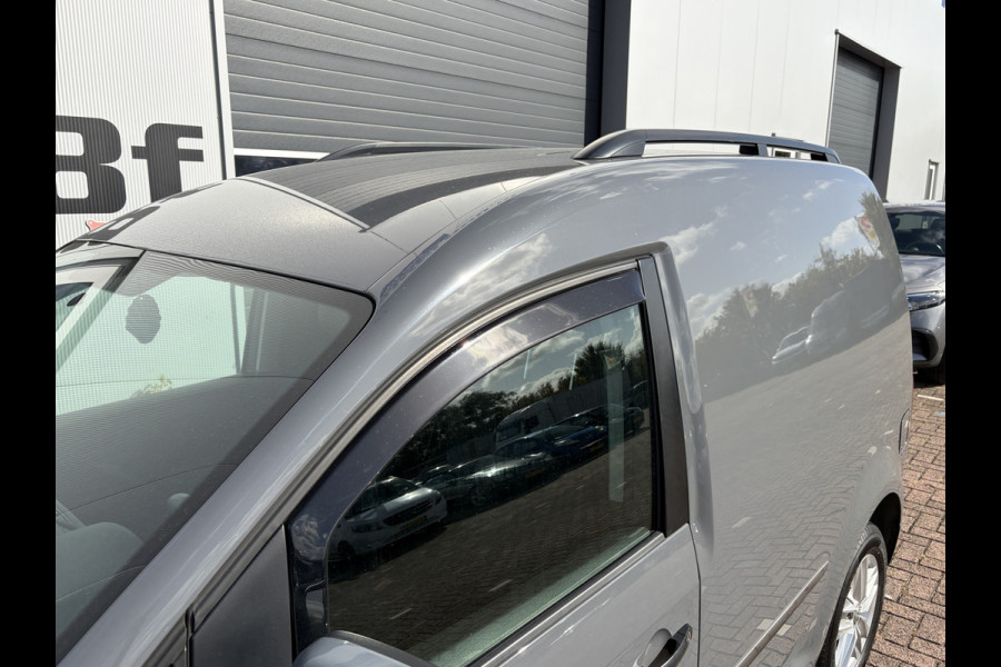 Volkswagen Caddy 2.0 TDI Glaswas inrichting.