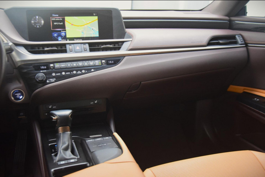 Lexus ES 300h Business Line