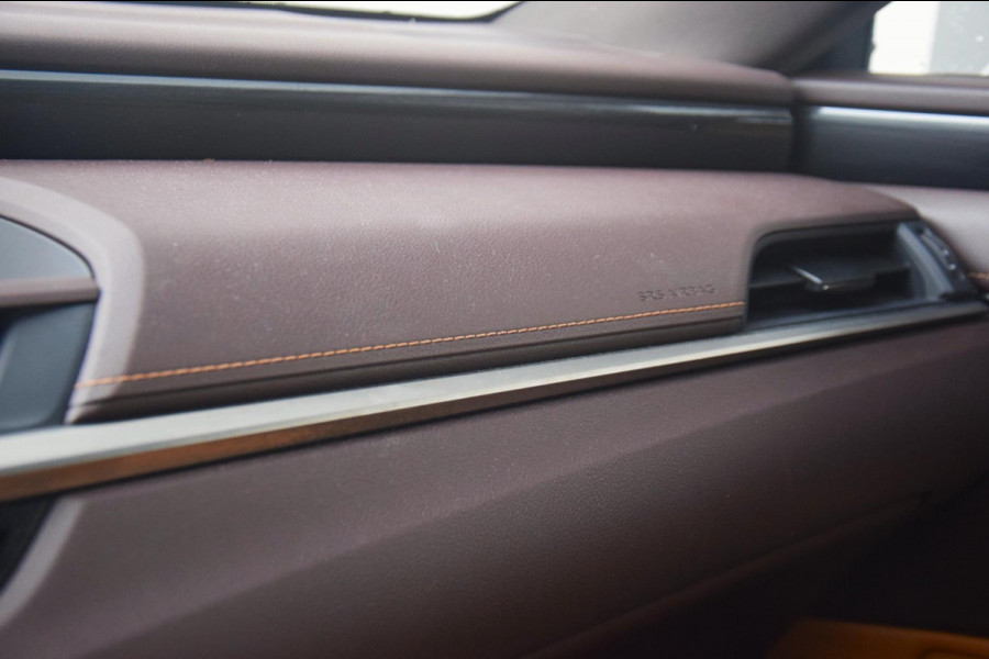 Lexus ES 300h Business Line