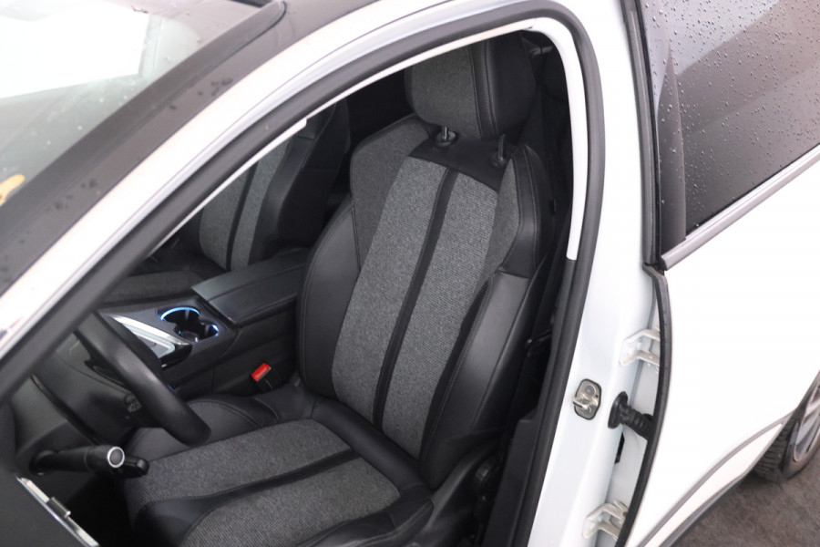 Peugeot 5008 1.2 PureTech Blue Lease Premium 7 zit, Navigatie, Climate,