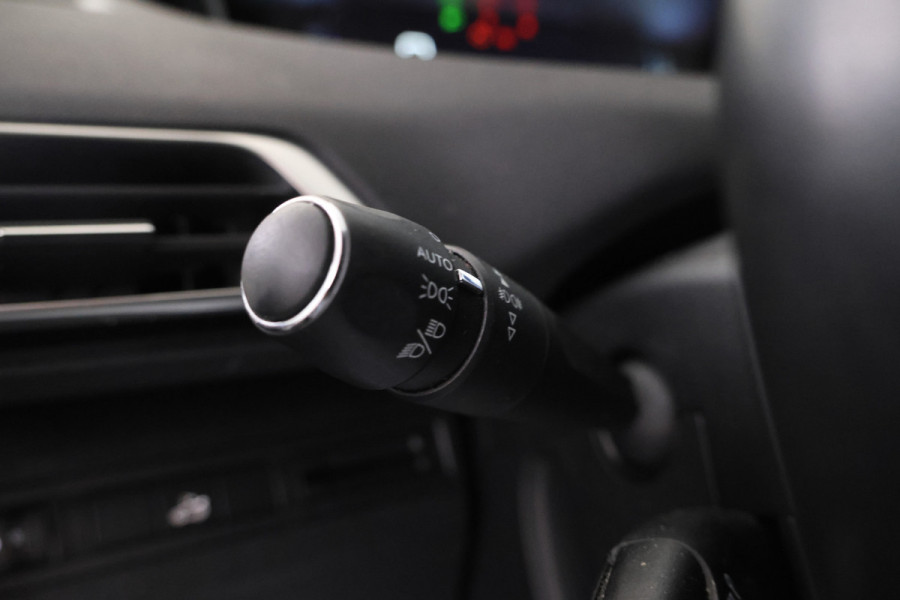 Peugeot 5008 1.2 PureTech Blue Lease Premium 7 zit, Navigatie, Climate,
