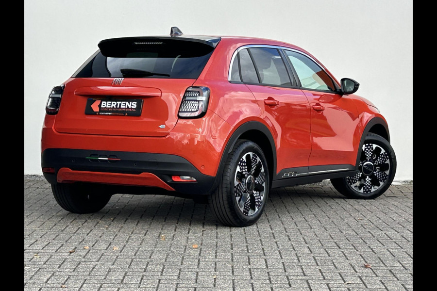 Fiat 600E La Prima 54 kWh | Zeer compleet | Prijs is rijklaar