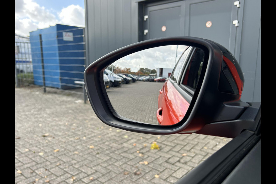 Fiat 600E La Prima 54 kWh | Zeer compleet | Prijs is rijklaar