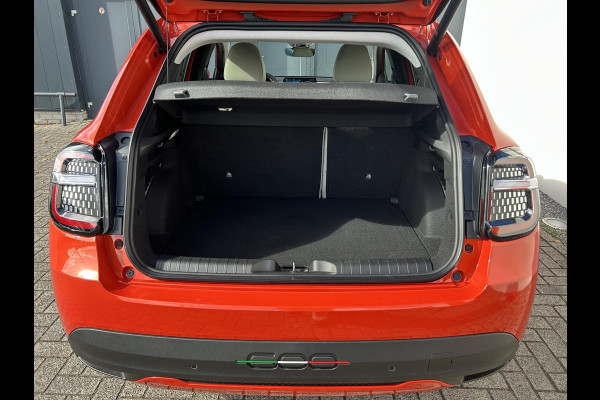 Fiat 600E La Prima 54 kWh | Zeer compleet | Prijs is rijklaar