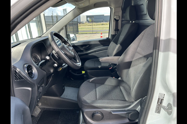 Mercedes-Benz Vito 114 CDI Lang / 9G-TRONIC / Trekhaak / Camera / Parkeersensoren / Navigatie / Cruise control / Airco / Achterdeuren