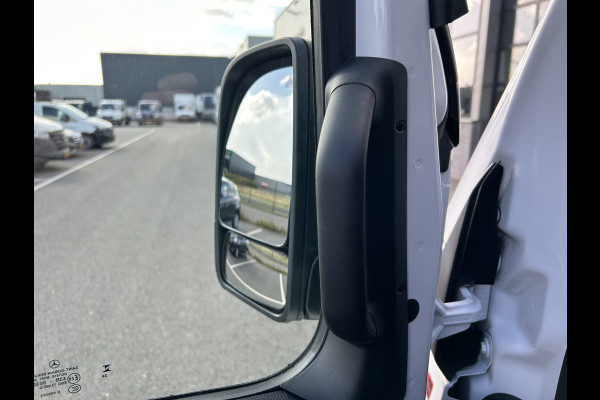 Mercedes-Benz Sprinter 317 CDI L2 H2 PRO Facelift / LED / MBUX / Navigatie / Camera / Parkeersensoren / Cruise control / Airco / 270 Graden achterdeure